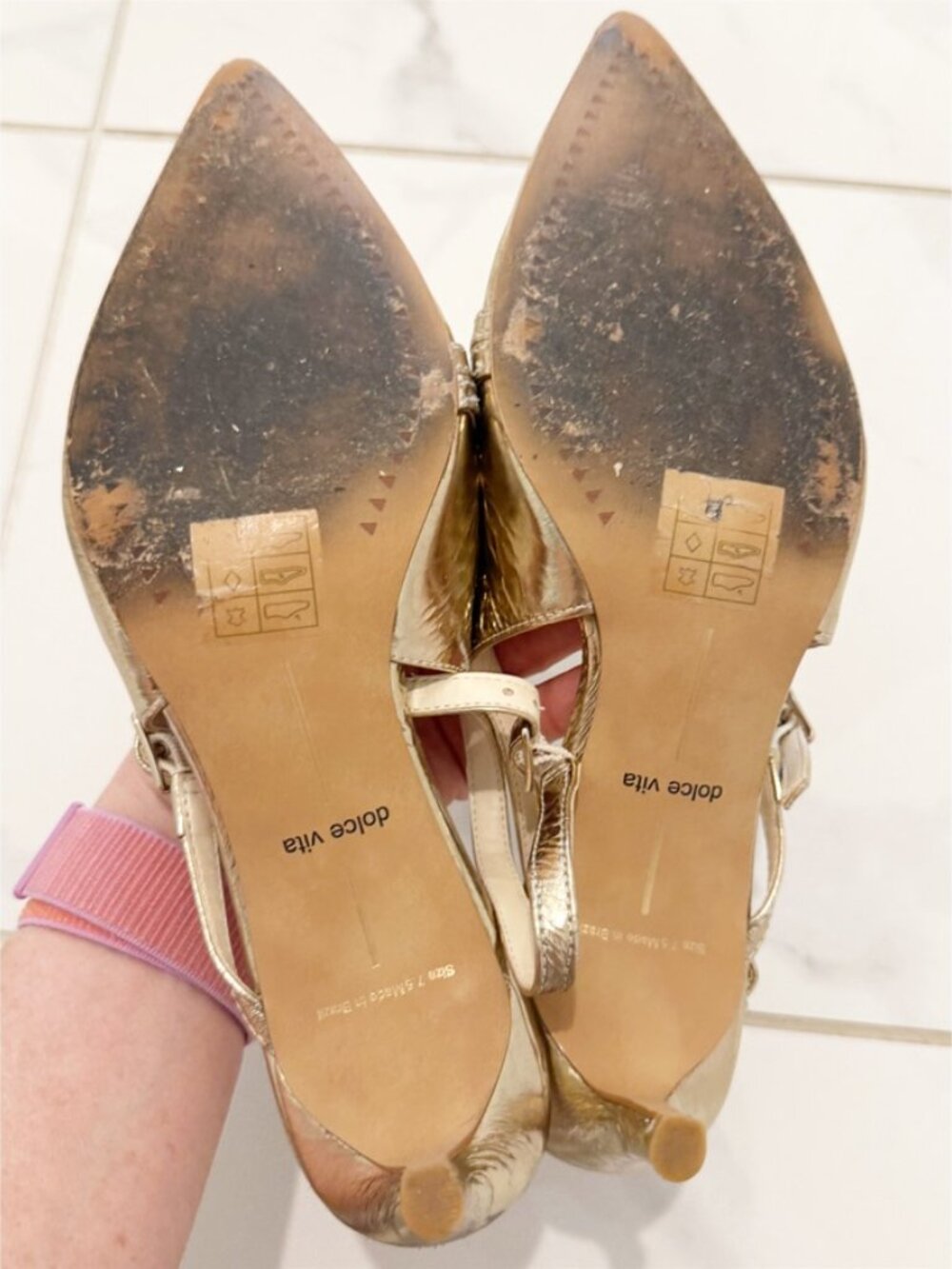 DV by Dolce Vita PAMLA GOLD FLATS DISTRESSED LEATHER 7 - Picture 8 of 10